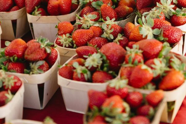 Romantic Food Experiences