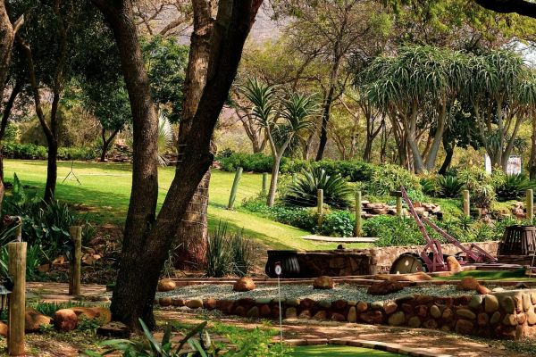 Best Mini Golf Courses Near Naples, FL